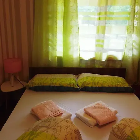 Apartment Апартаменти Арт Уют 3 И Арт Уют 4 *