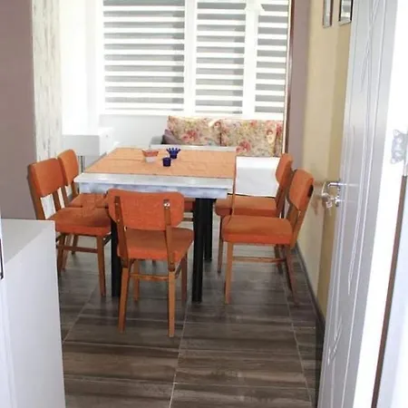 Апартаменти Арт Уют 3 И Арт Уют 4 Apartment