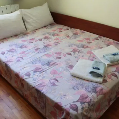 Апартаменти Арт Уют 3 И Арт Уют 4 Apartment *